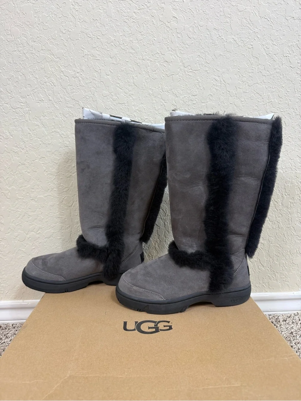 UGG has some